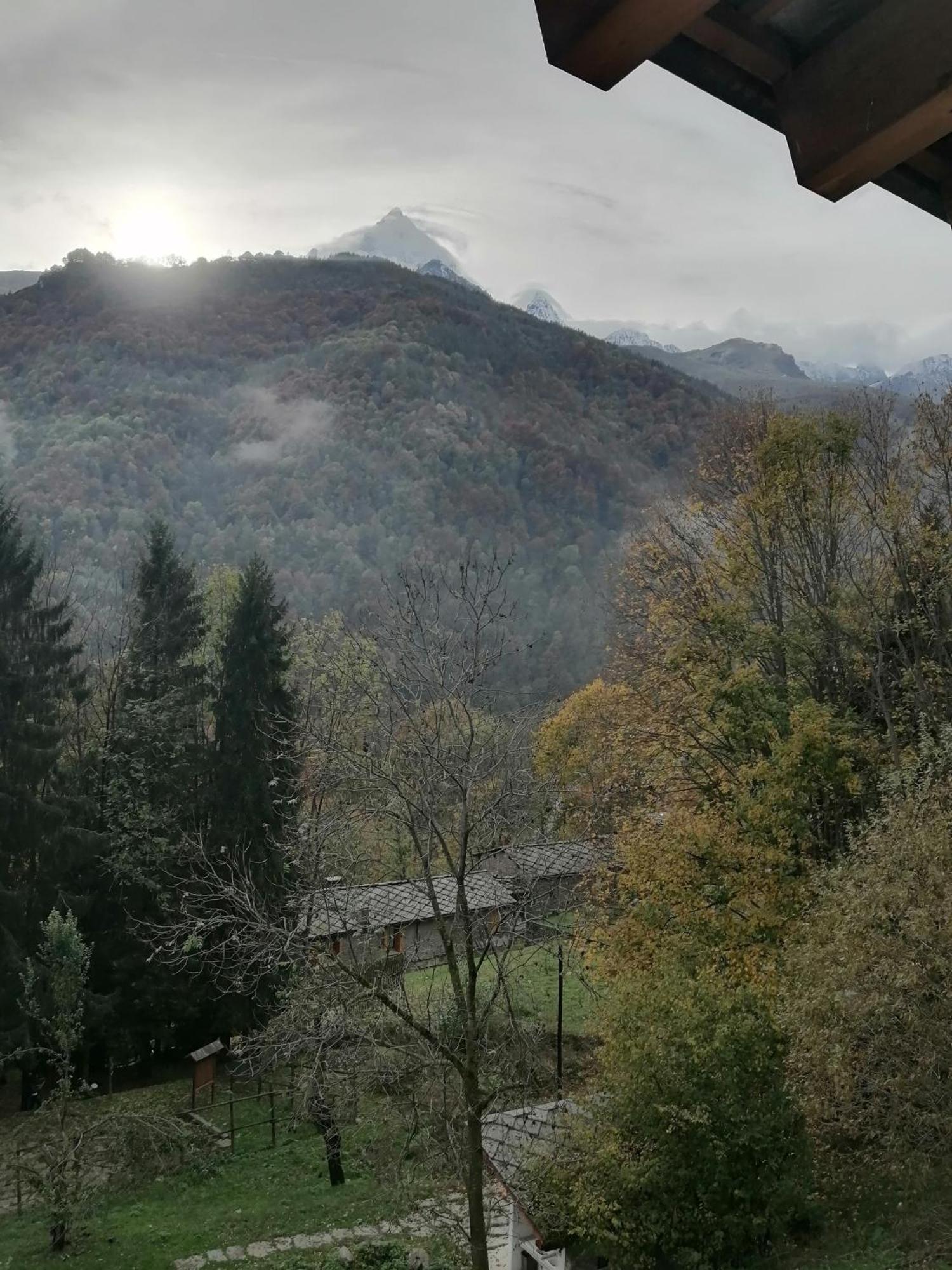 Rifugio Galaberna Hotel Ostana Eksteriør billede